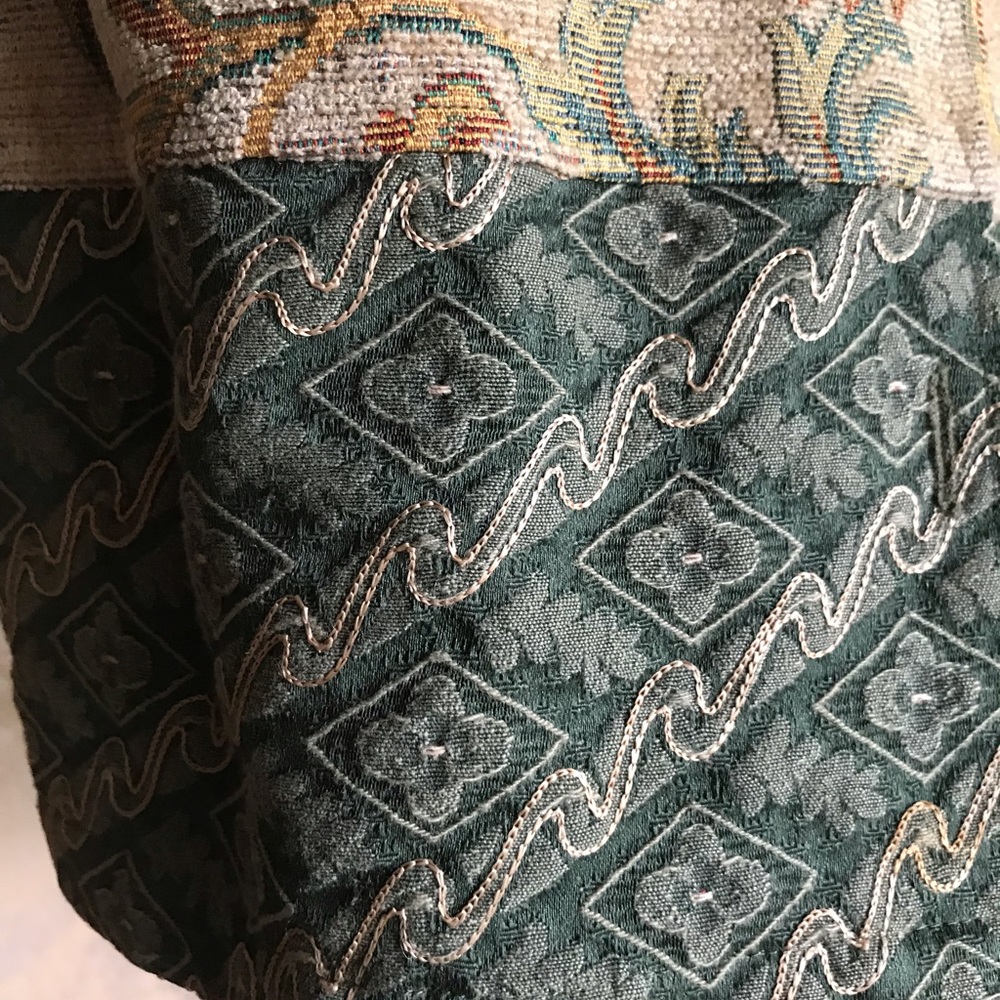 Jacket - Picture 3 of 4